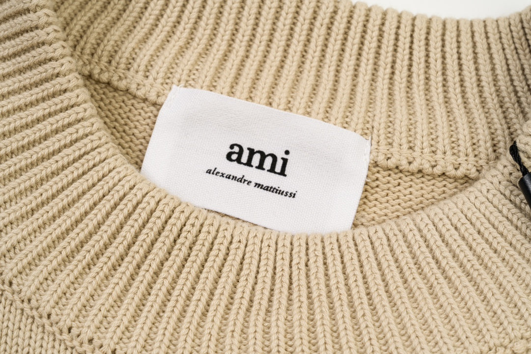 2026 AMI PARIS ユニセックス セーター