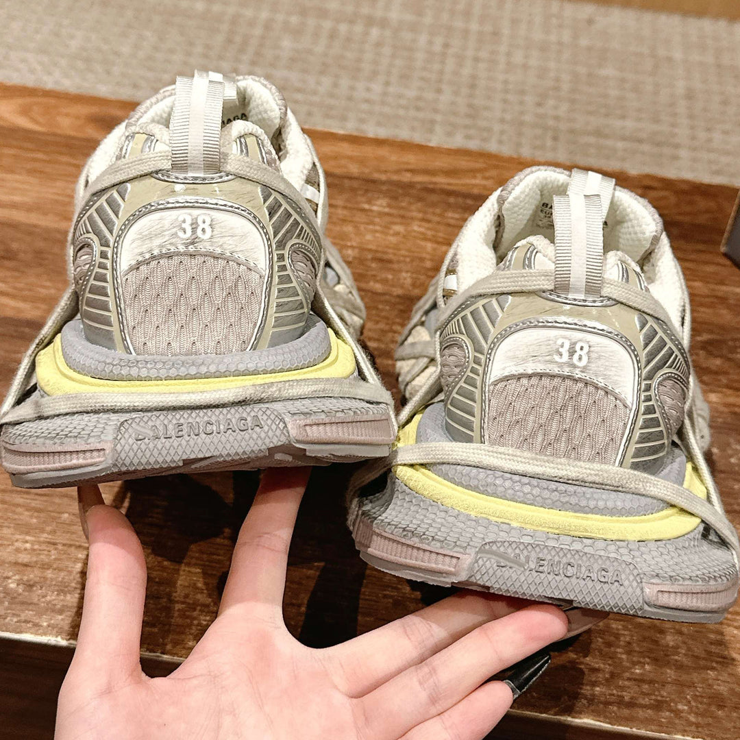 Balenciaga Vintage Couple's Leather Sneaker