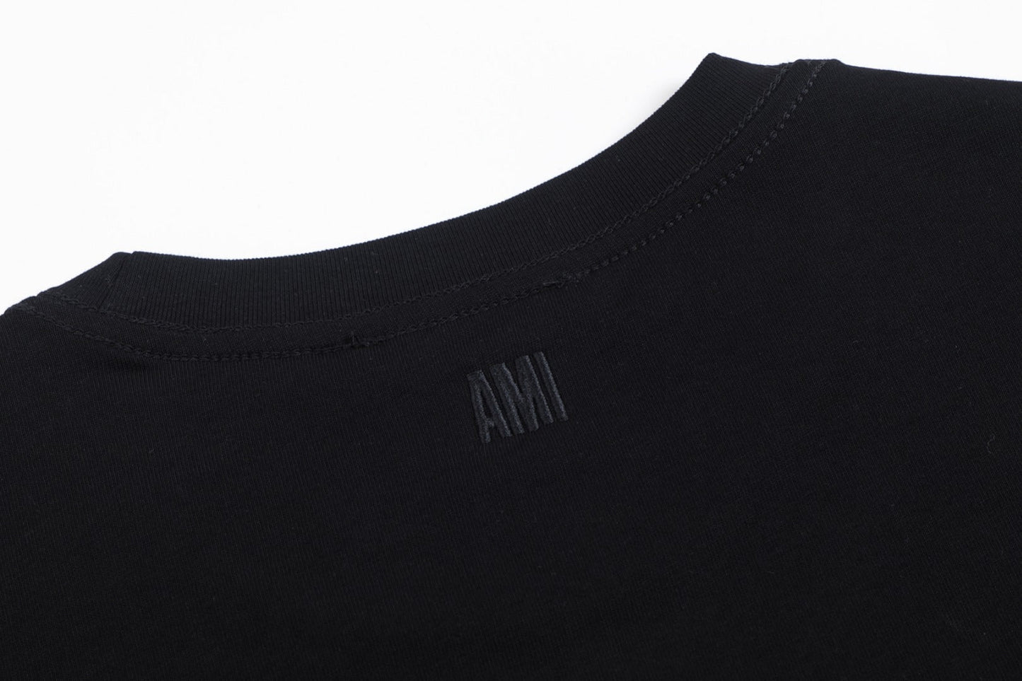 2026 AMI PARIS ユニセックス Tシャツ