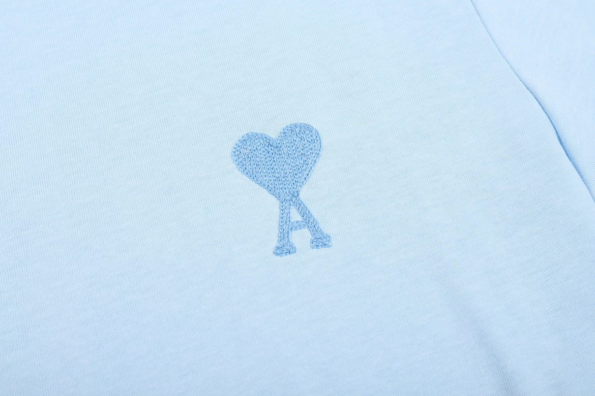 2026 AMI PARIS ユニセックス Tシャツ