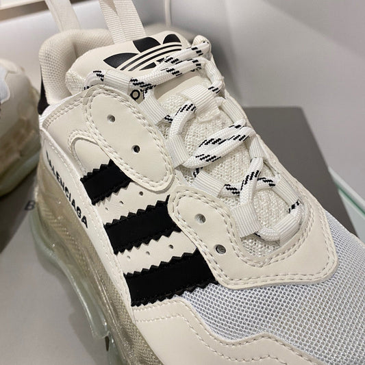 Balenciaga Collaboration Couple's Leather Sneaker – 2025 Limited Edition