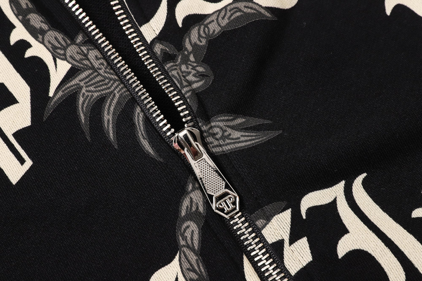 SOLO- 2024SS Stand collar sweatshirt