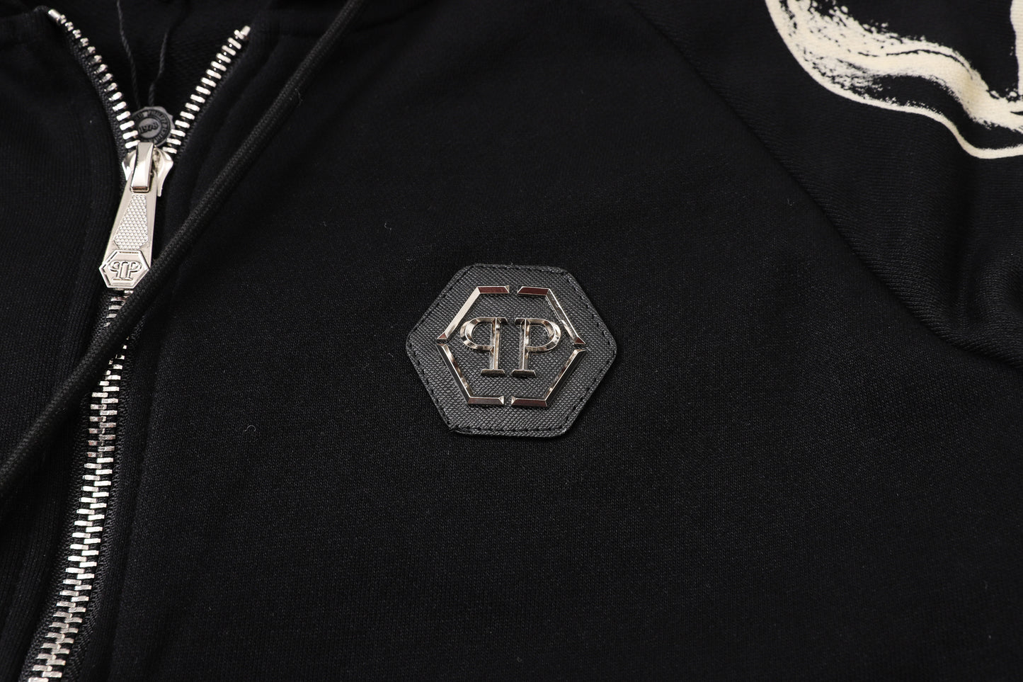 SOLO- 2025ss Man Black Hoodie