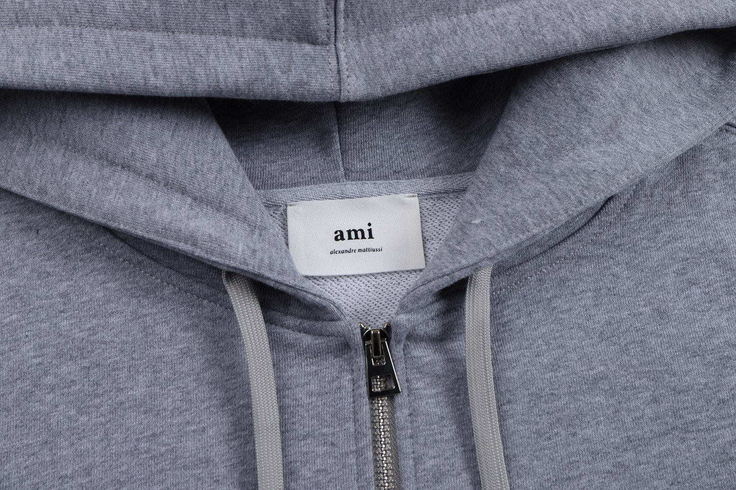 2026 AMI PARIS ユニセックスカーディガン