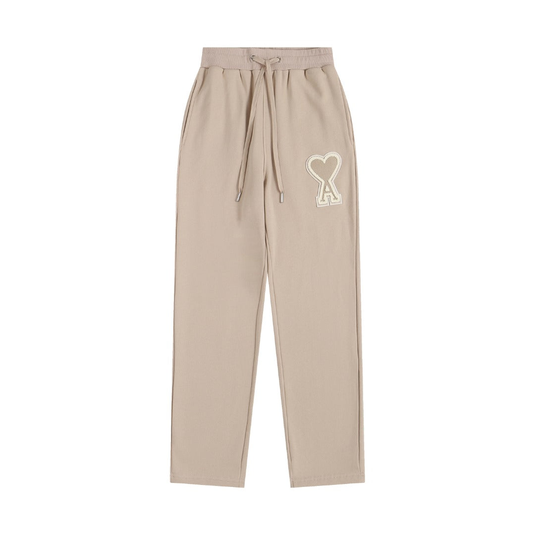 2026 AMI PARIS  Straight leg sweatpants