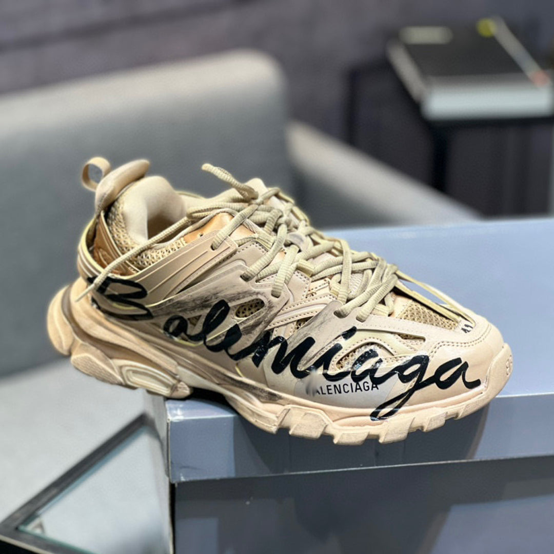 Balenciaga Limited Edition Couple's Style Shoe