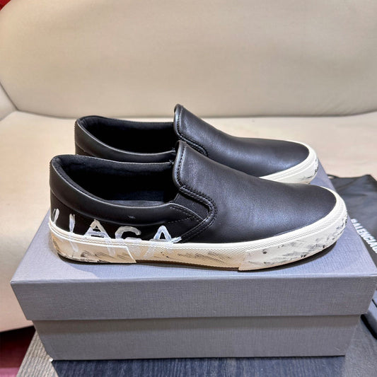 Balenciaga 2025 Limited Edition Leather Sneakers – Classic Runway Style
