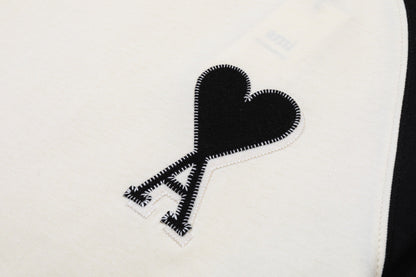 2026 AMI PARIS Unisex  T-shirt