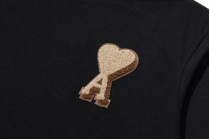 2026 AMI PARIS Unisex  T-shirt