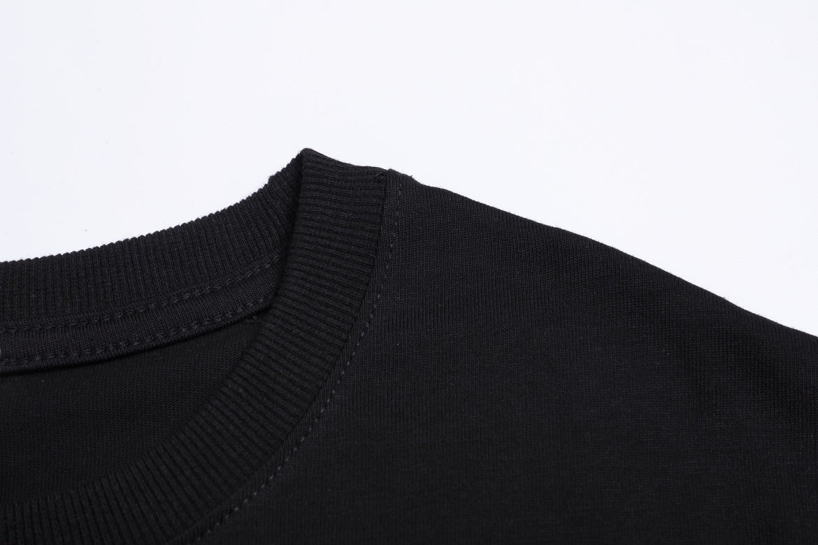 2026 AMI PARIS Unisex  T-shirt