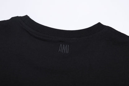 2026 AMI PARIS Unisex  T-shirt