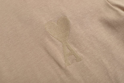 2026 AMI PARIS Unisex  T-shirt