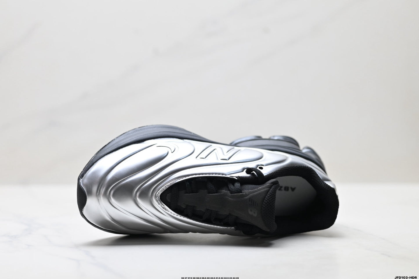 New Balance 9060 Sneakers - Silver Black Metallic