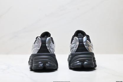 New Balance 9060 Sneakers - Silver Black Metallic
