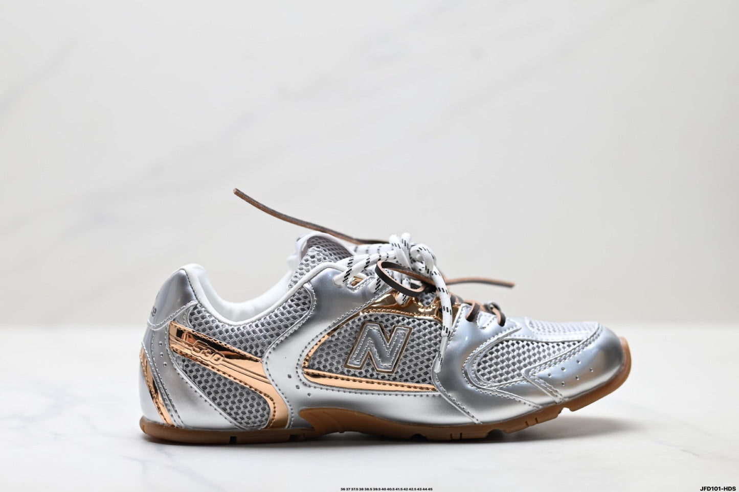 New Balance 530 Sneakers - Silver Gold Metallic