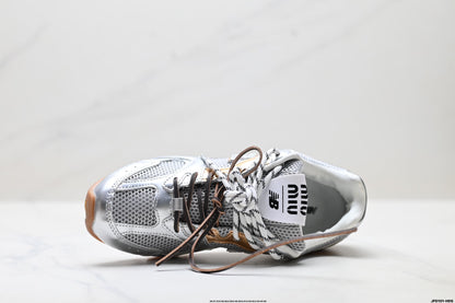 New Balance 530 Sneakers - Silver Gold Metallic