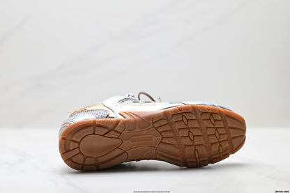 New Balance 530 Sneakers - Silver Gold Metallic