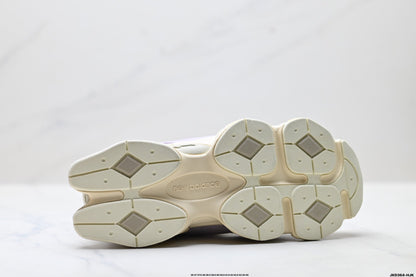 New Balance 9060 Sneakers - Cream Lavender