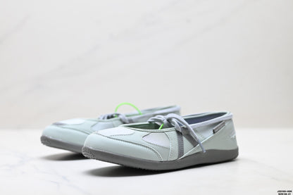 New Balance Flat Breeze Mary Jane Shoes - Light Grey