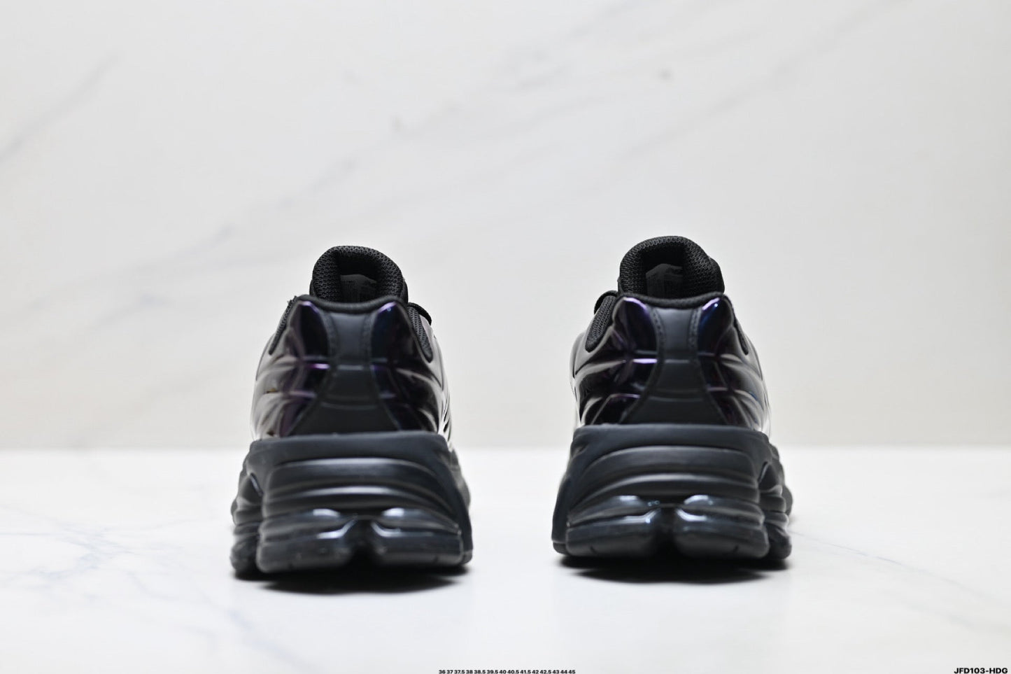 New Balance Lifestyle Running Shoes - Black Purple