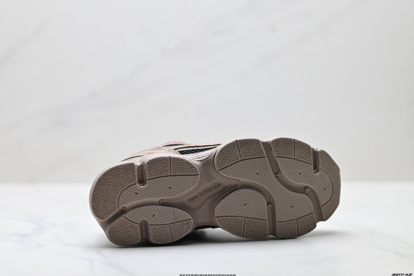 New Balance Retro Dad Sneakers - Beige