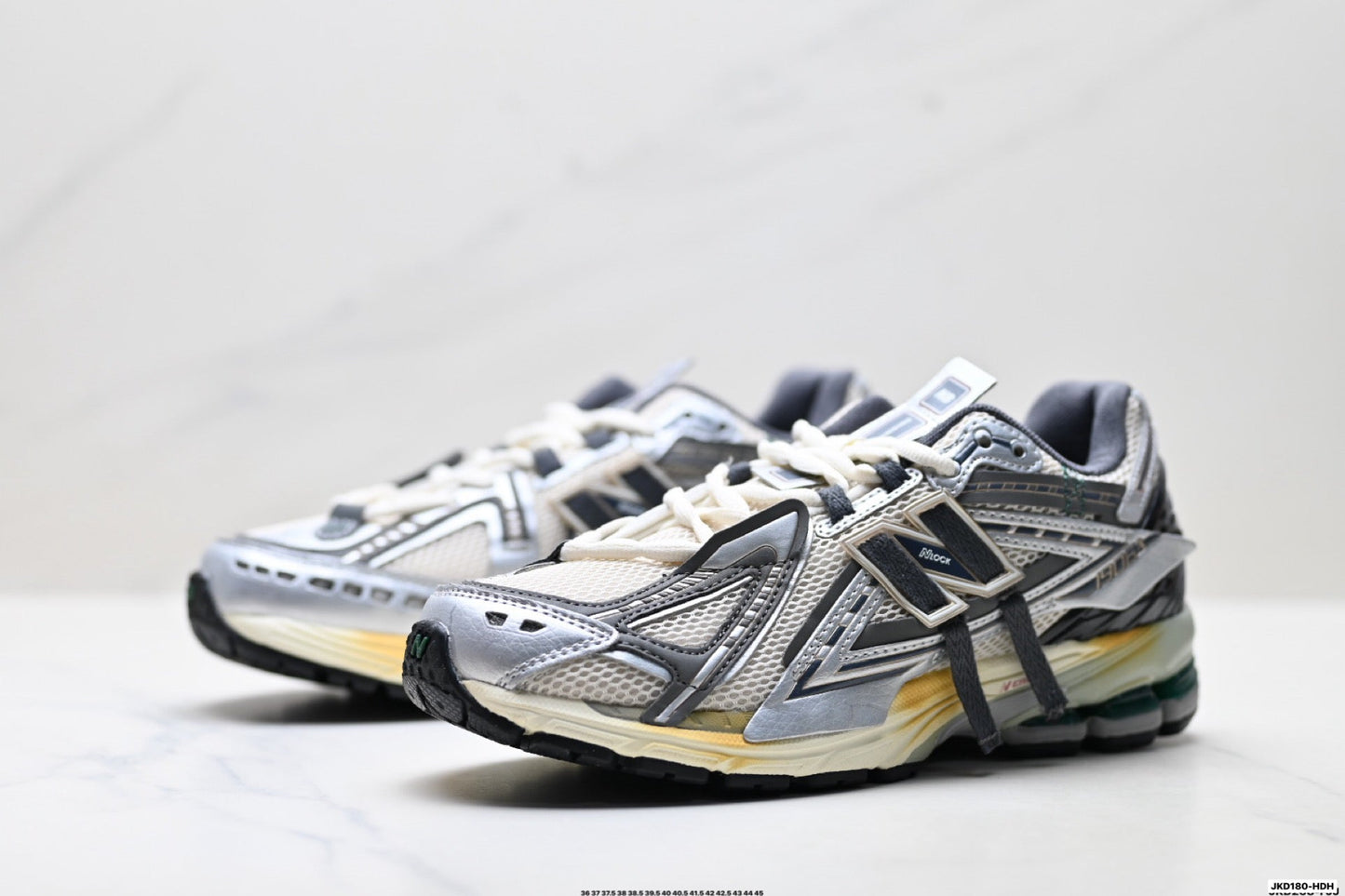 New Balance 1906A Retro Running Shoes – Silver Grey