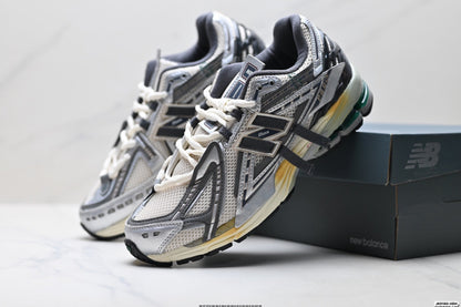New Balance 1906A Retro Running Shoes – Silver Grey