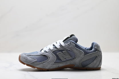 Miu Miu x New Balance 530 SL Retro Sneakers – Grey Gum