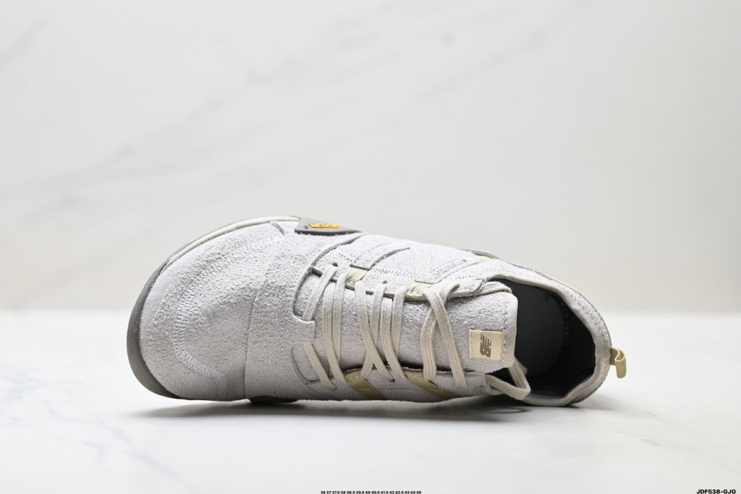 New Balance MT10 Barefoot Shoes – Sand Beige