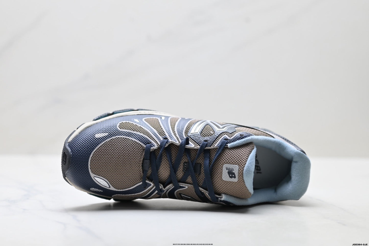 New Balance 1906R Retro Running Shoes – Navy Grey