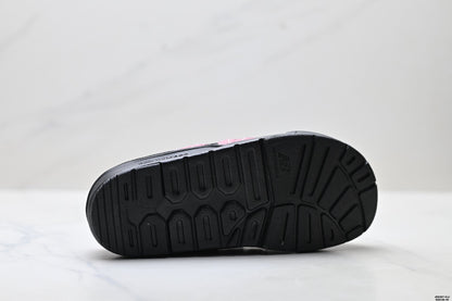 New Balance Outdoor Mule Clogs – Pink Black