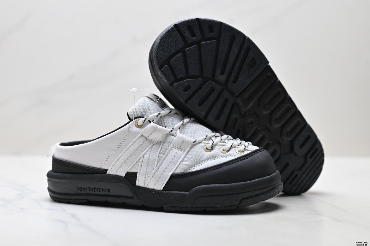 New Balance Outdoor Mule Clogs – Black White