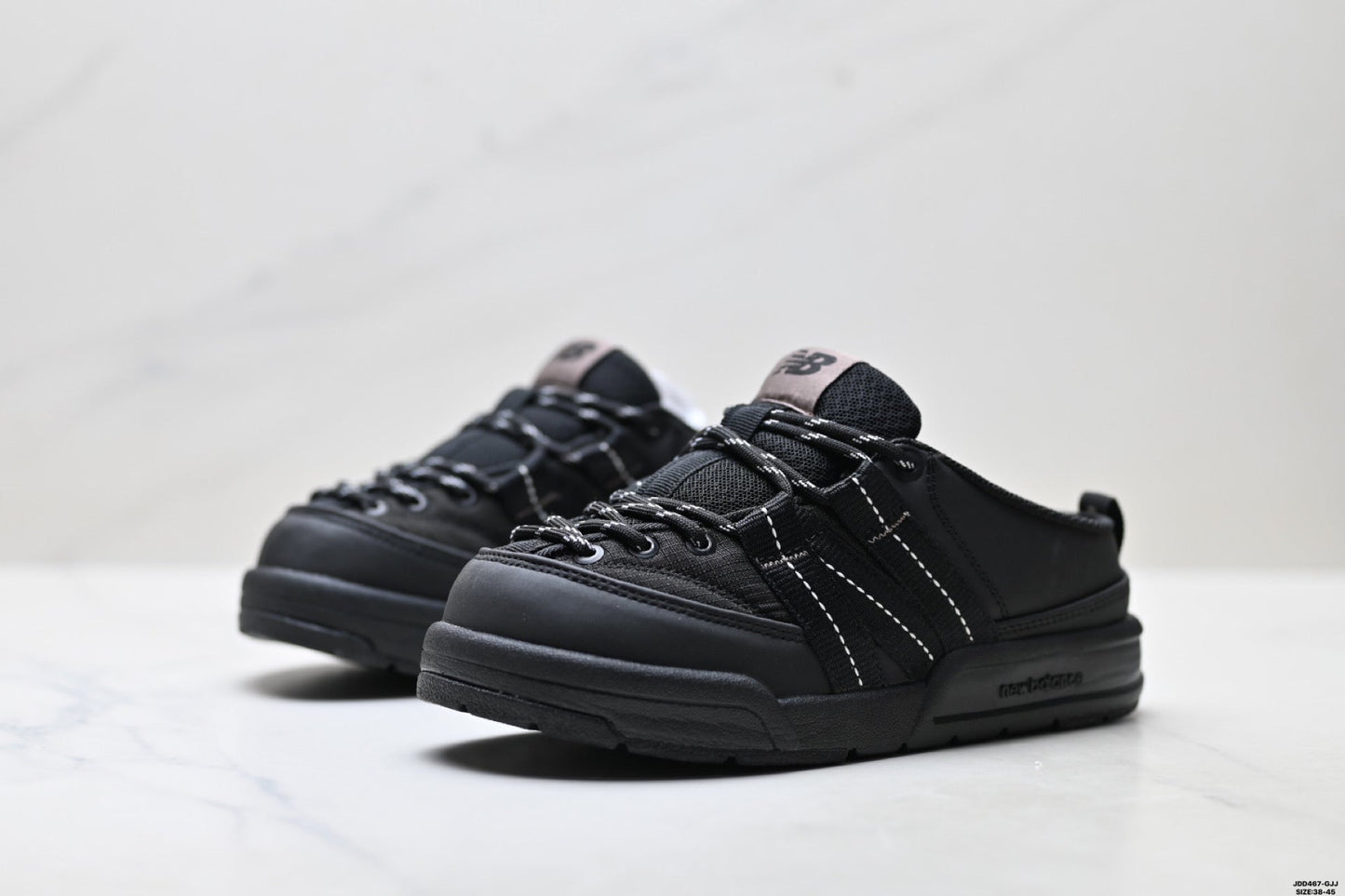 New Balance Outdoor Mule Clogs – Triple Black