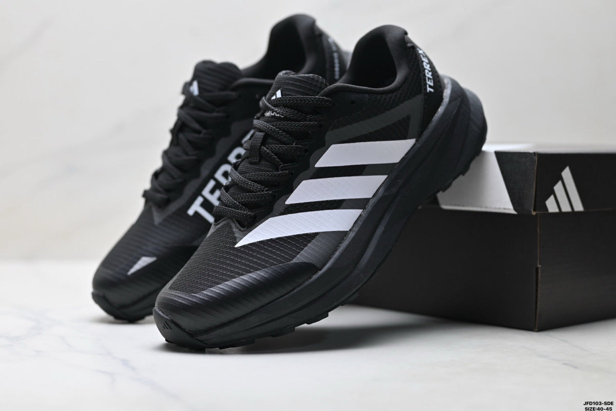 Adidas K81801650 Men's Running Shoes - Black - image 11