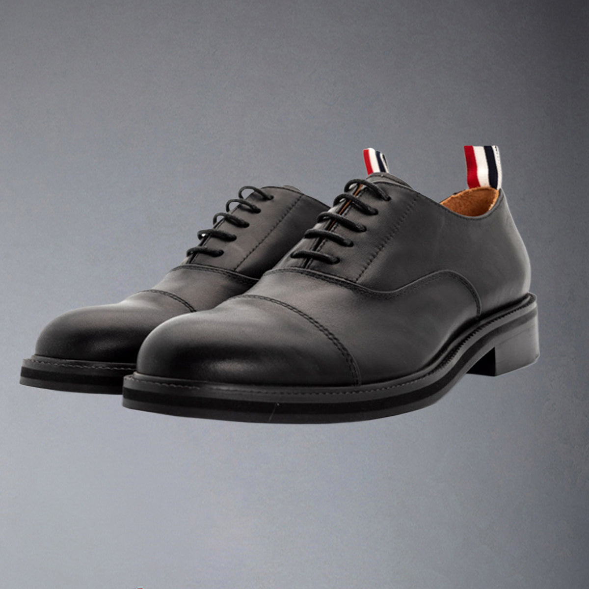 Thom Browne  Men Leather Shoe