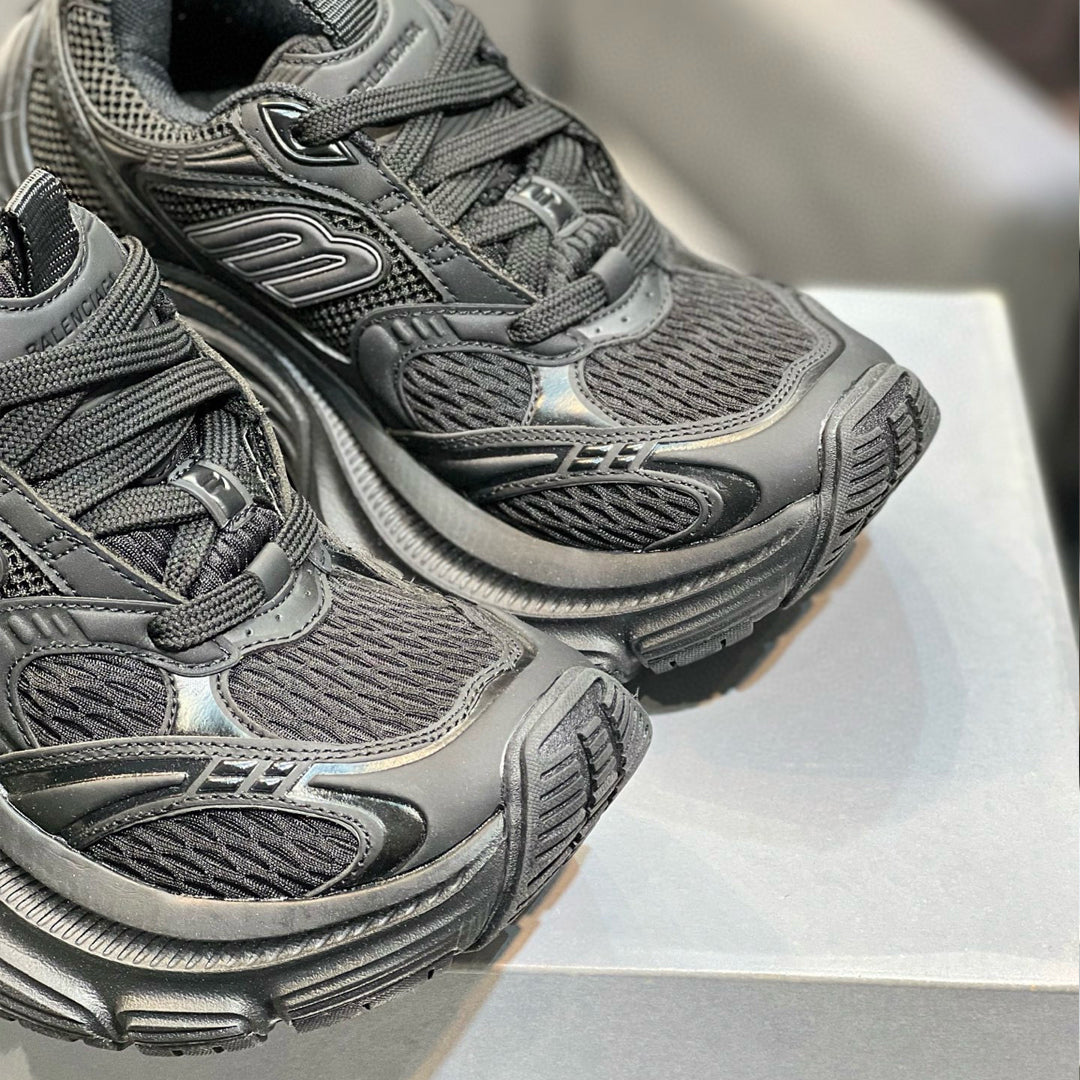 Balenciaga Runway Style Couple's Style Shoe