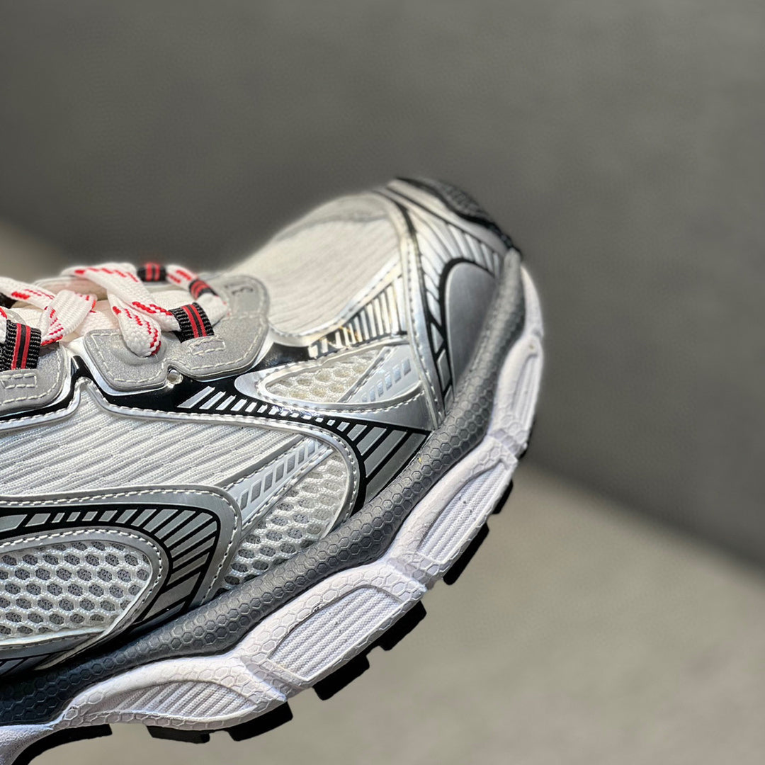 Balenciaga 2025 Limited Edition Couple's Leather Sneaker