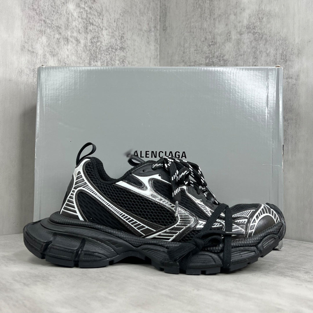 Balenciaga Limited Edition Couples Sneaker
