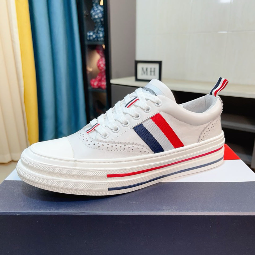 トム ブラウン 2025年春夏 メンズスニーカー