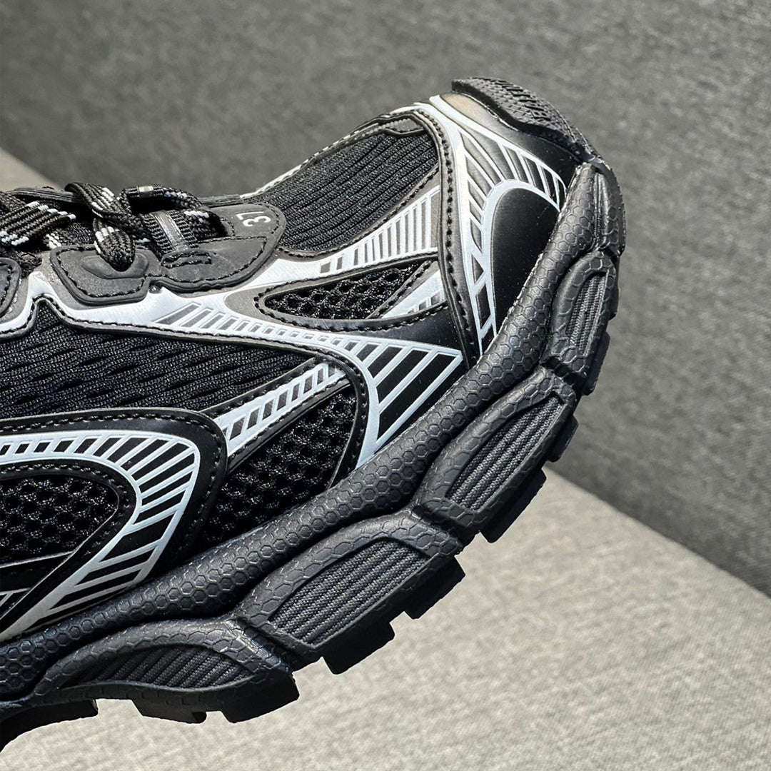 Balenciaga 2025 Limited Edition Couple's Leather Sneaker