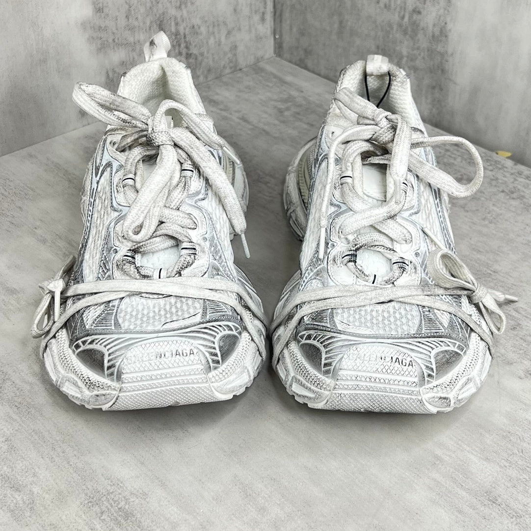 Balenciaga Limited Edition Couples Sneaker