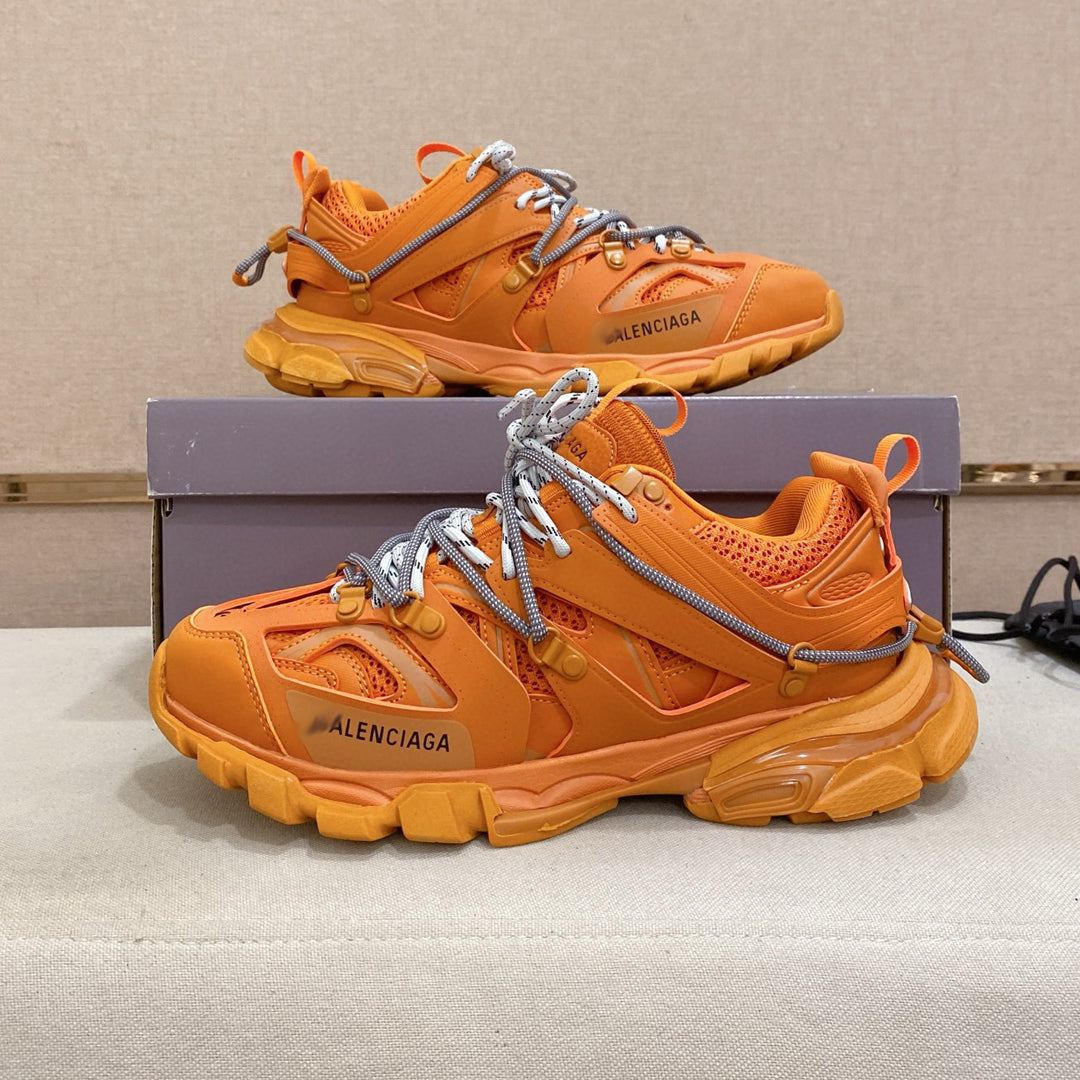 Balenciaga Unisex Distressed Vintage Leather Sneakers | Runway-Inspired Style