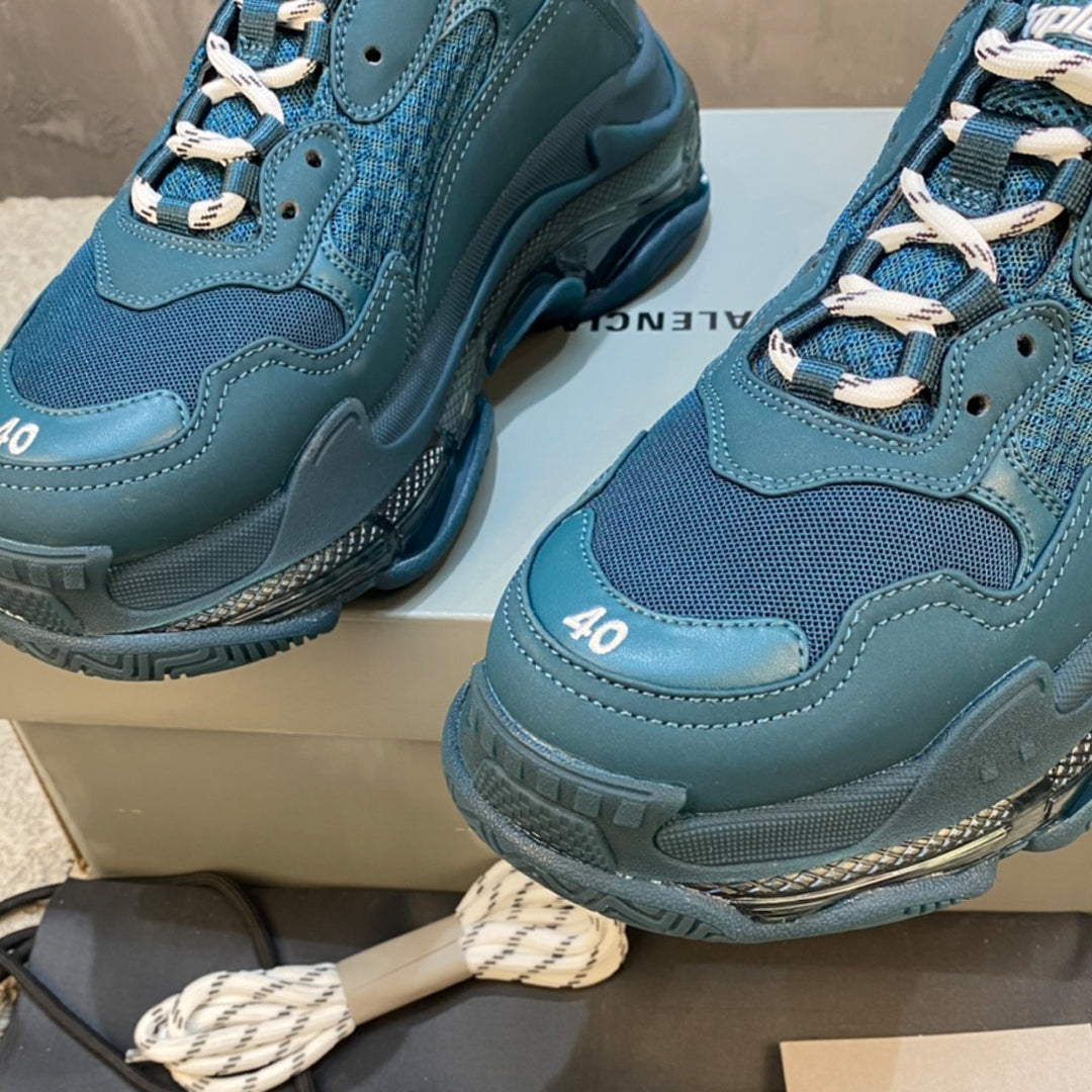 Balenciaga Couple Style Thick Sole Sneakers – 2025 Edition