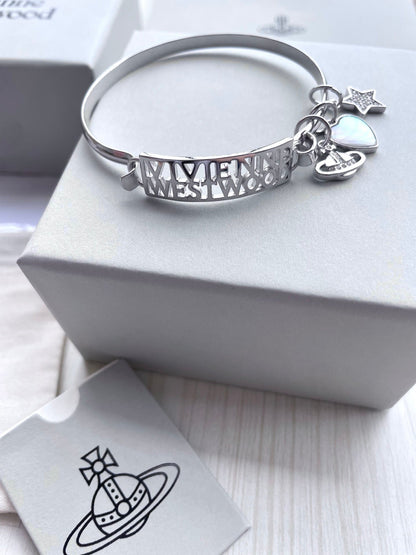 Vivienne Westwood Shell & Heart イニシャルブレスレット
