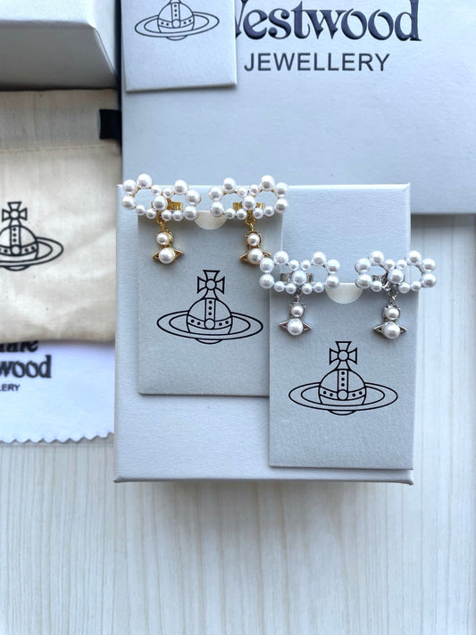 Pearl & Bowknot Stud Earrings