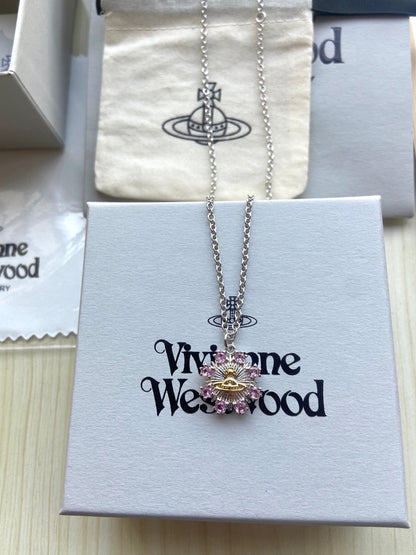 ヴィヴィアン・ウエストウッド スノーフレーク ラインストーンカラーネックレス